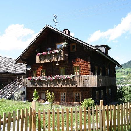 Sprawling Mansion Near Ski Area In Salzburg Eben Im Pongau Luaran gambar